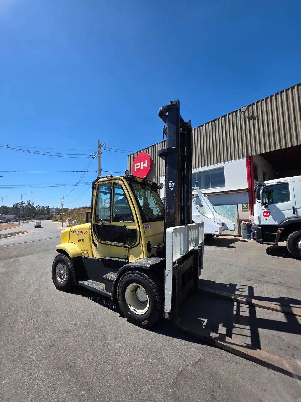 Empilhadeira Hyster 155