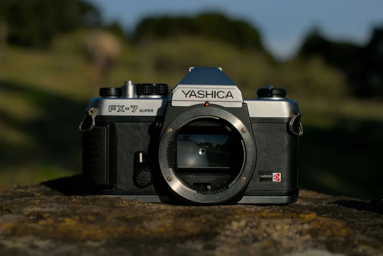 Yashica FX-7 Super