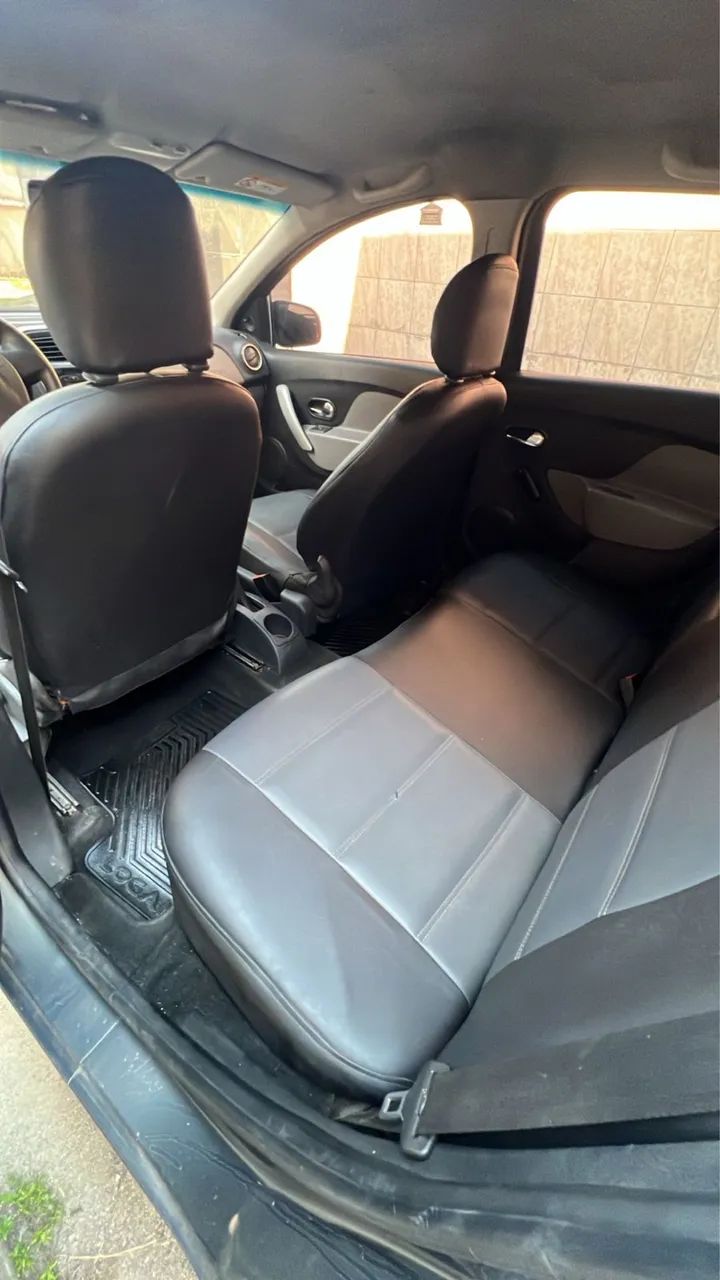 Renault Logan Expression Flex 1.0 12V 4P 2017 - Foto 4