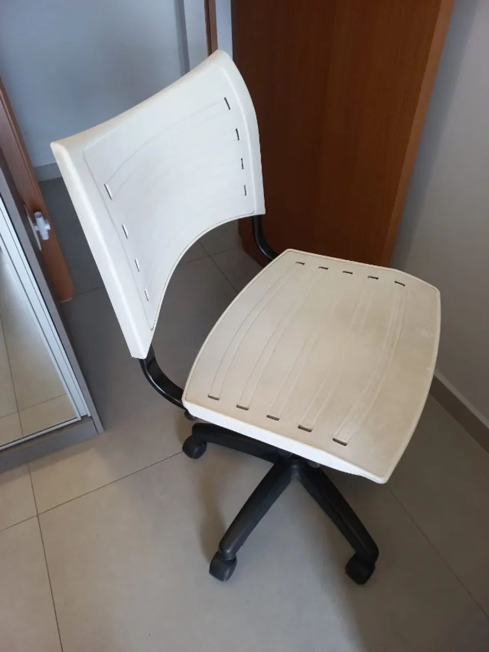 cadeira de escritorio - Foto 2