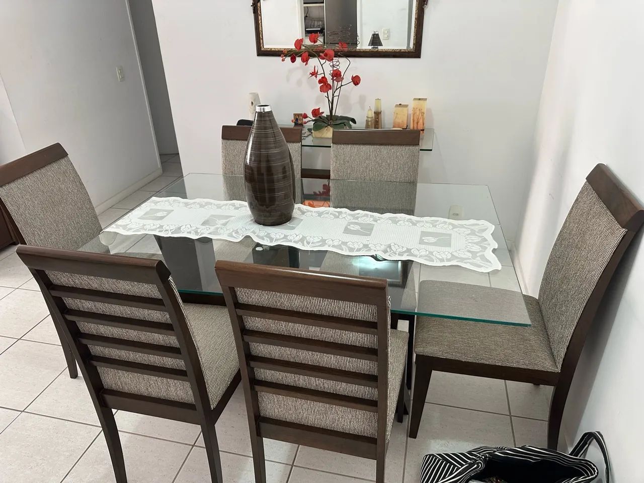 Mesa de jantar e Aparador 