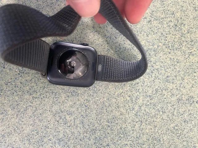 APPLE WATCH SE (GEN 2) 44MM MIDNIGHT AL  - Foto 2