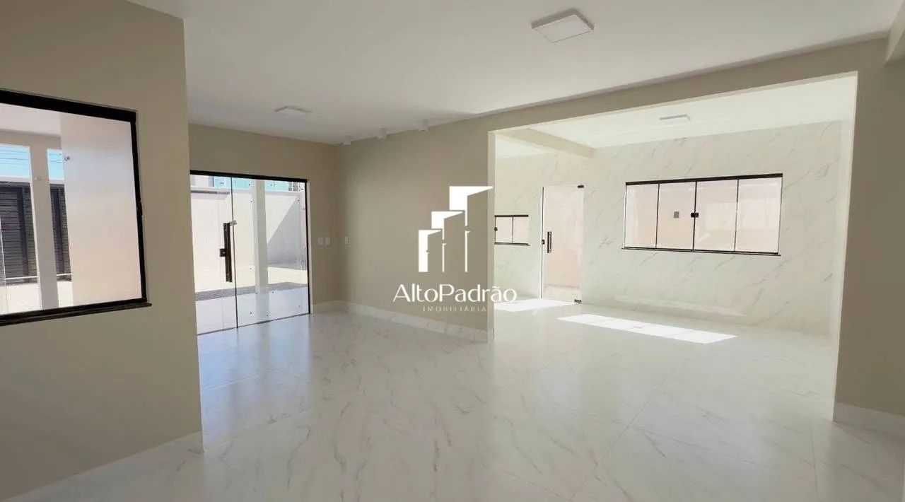Casa com 3 Dormitórios à Venda  Centro, Altos/PI