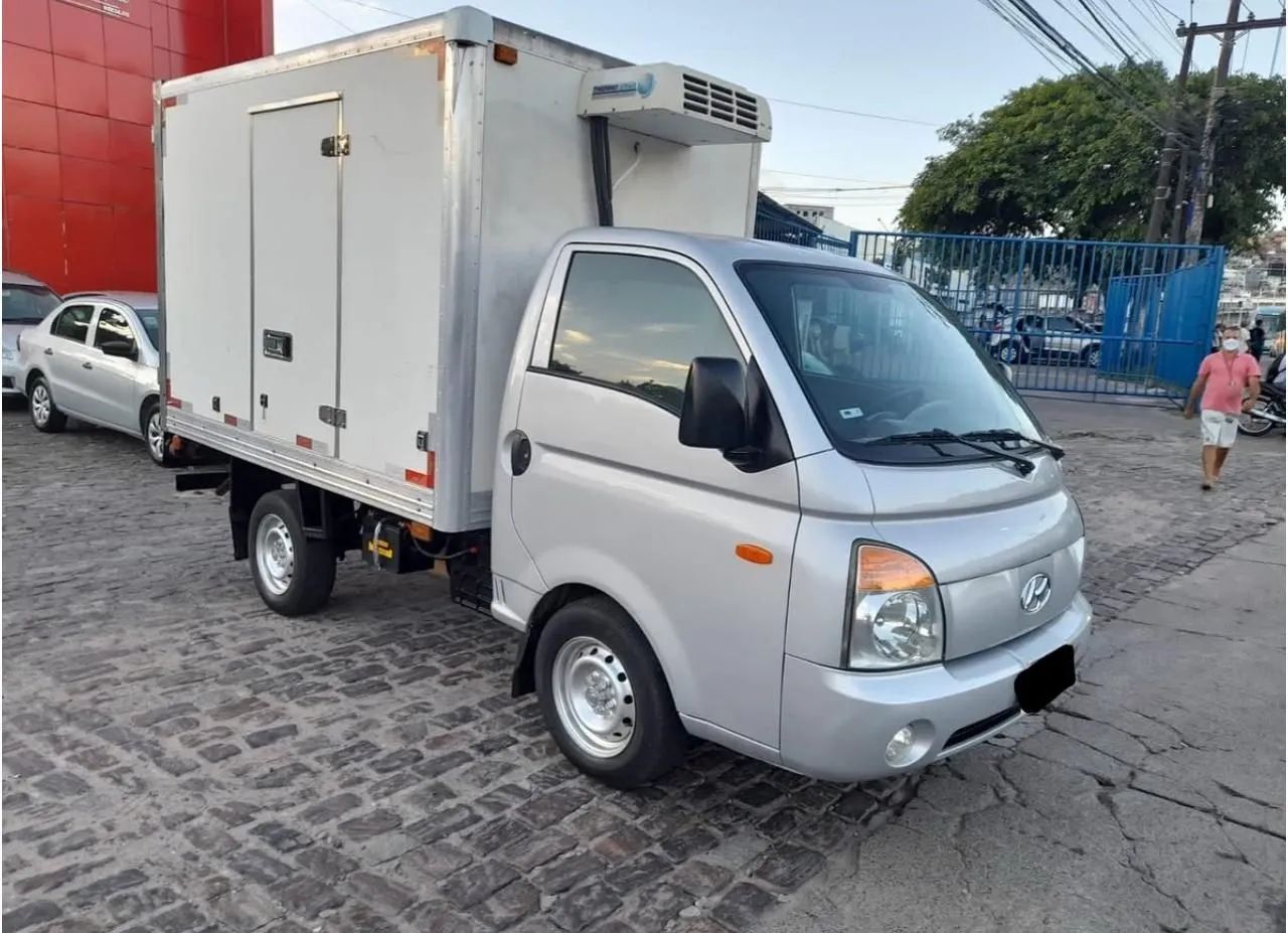 HR BAÚ REFRIGERADO 2012
