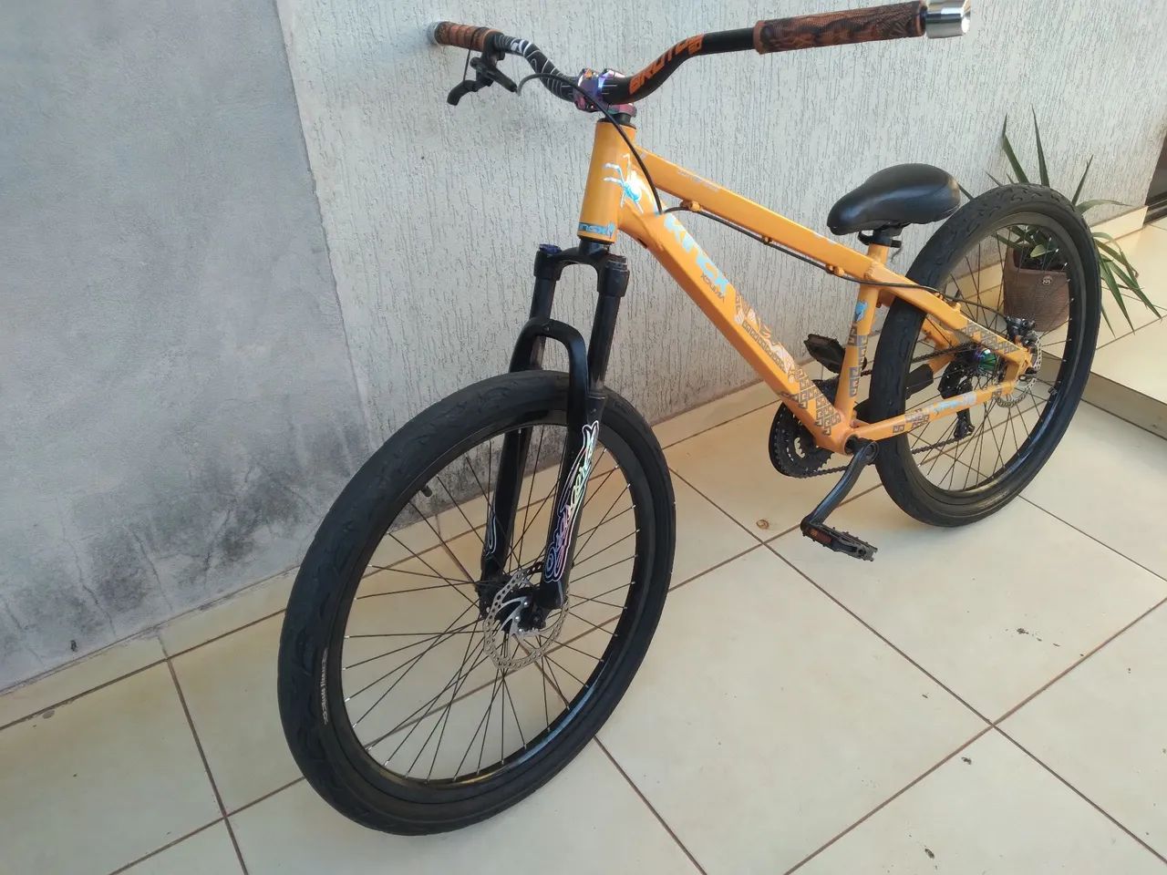 Vende-se Vikengx tuff 30