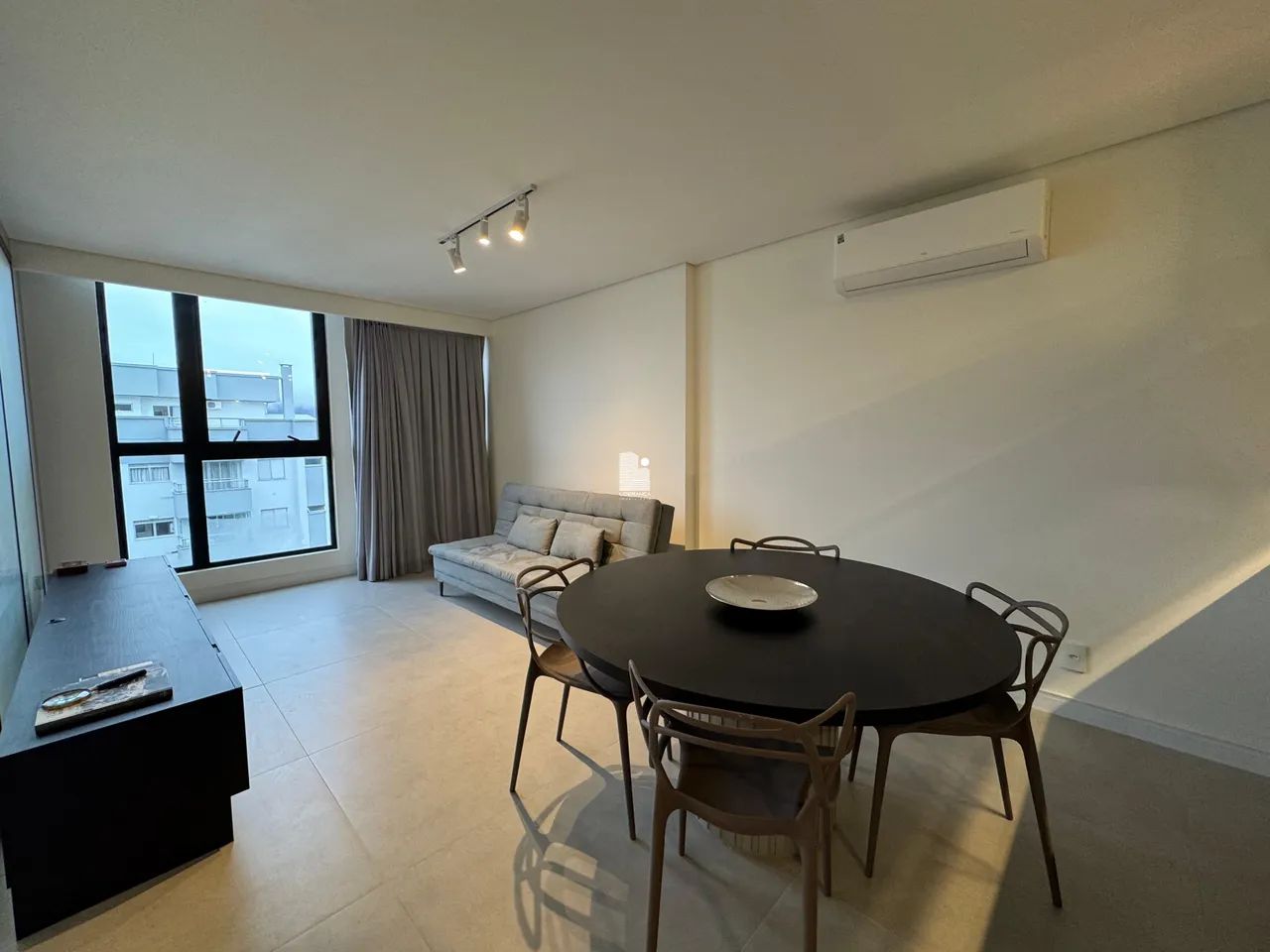 Apartamento de 01 dormitório a 200 metros da UFSC - Foto 2