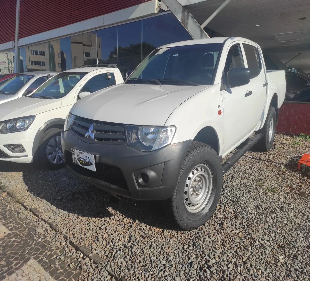 Mitsubishi L200 L200 Triton GL 3.2 CD TB Int. Dies. Mec. 2017