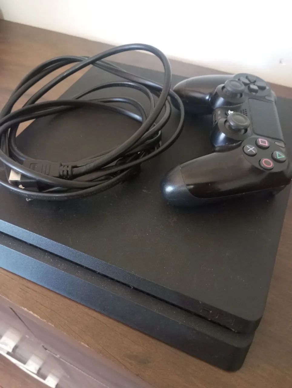 PS4 Pouco Usado 