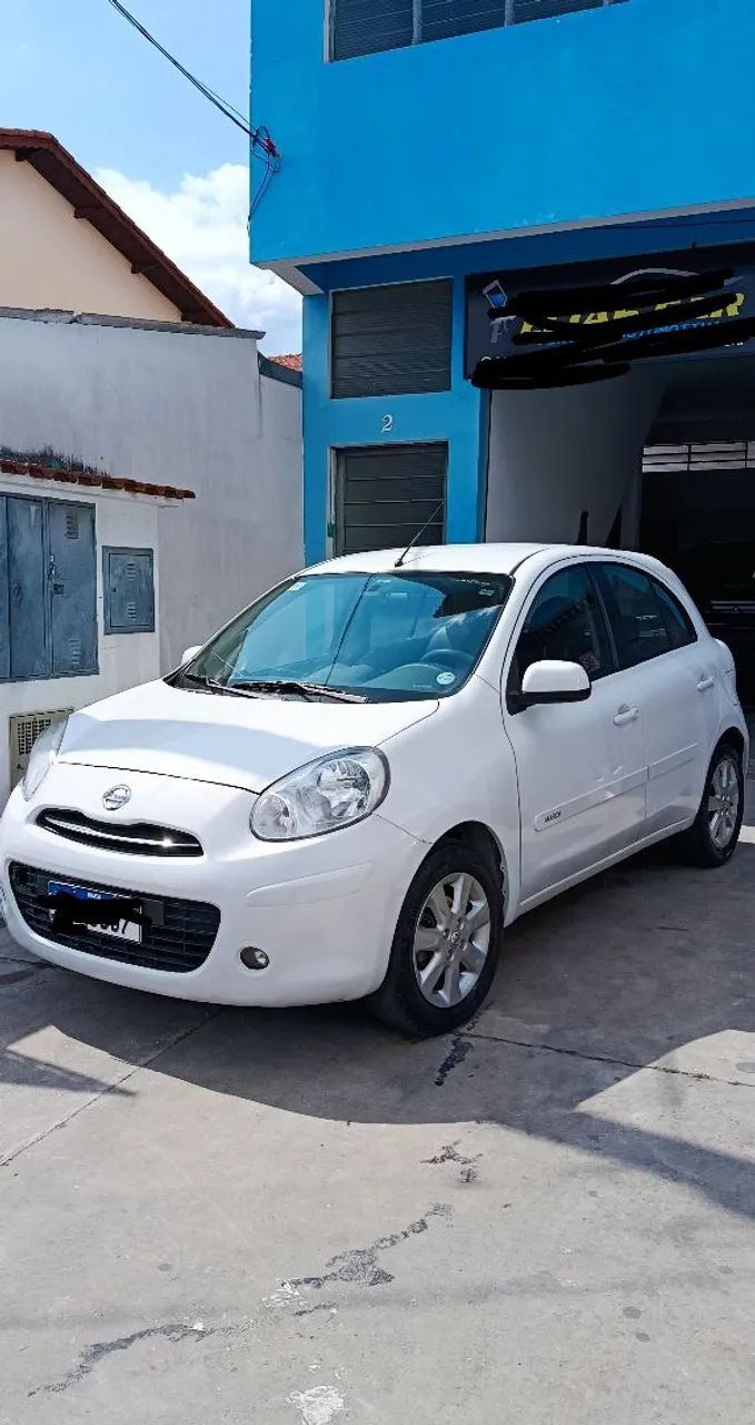 Nissan March MARCH SV 1.6 16V Flex Fuel 2014