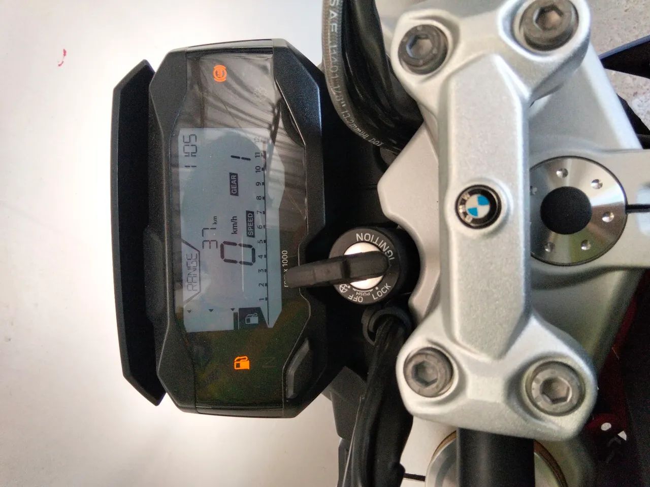 BMW 310 R  - Foto 5