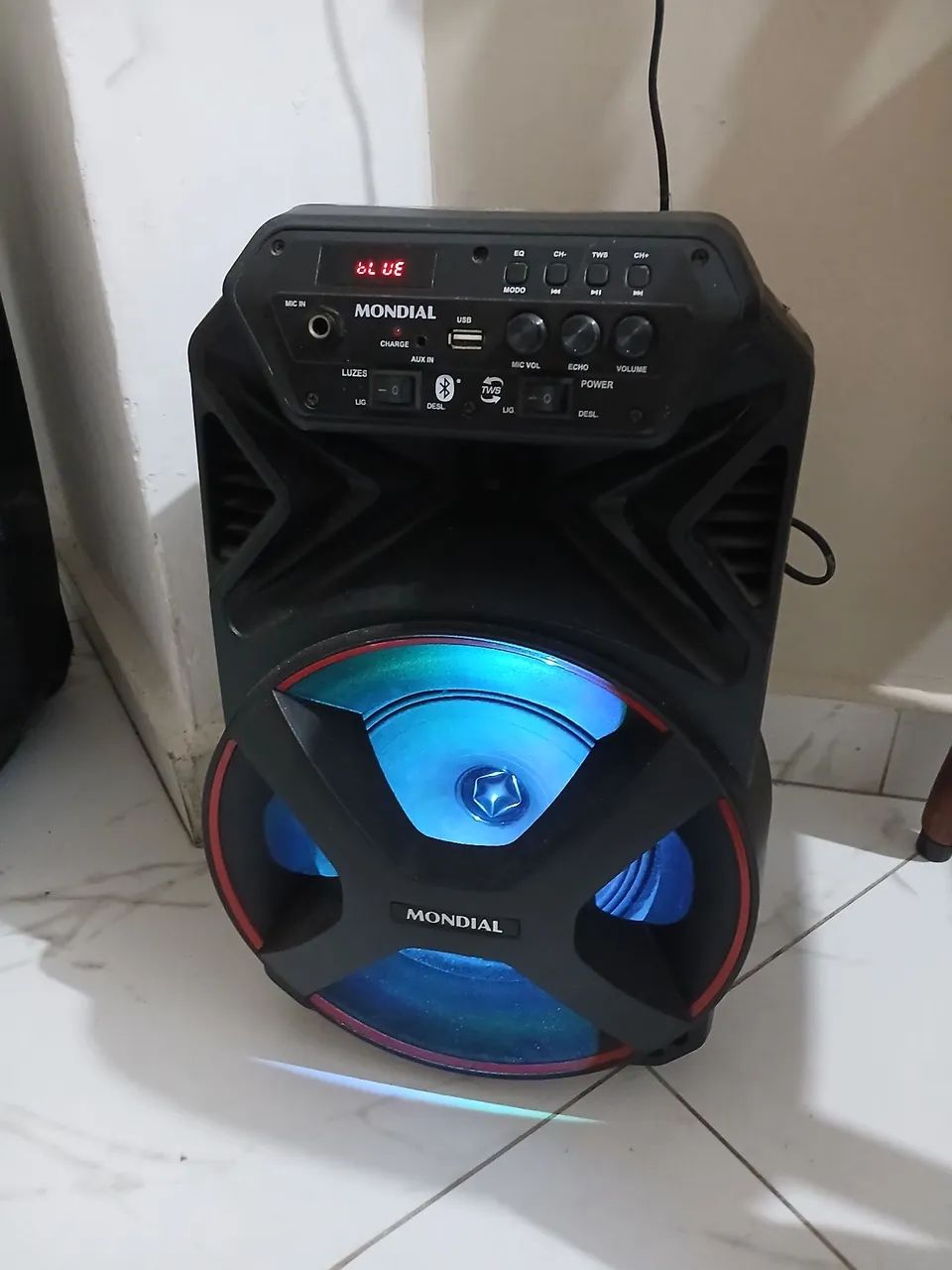 Cadeira Game caixas de som Bluetooth e 2 banquetas  - Foto 3