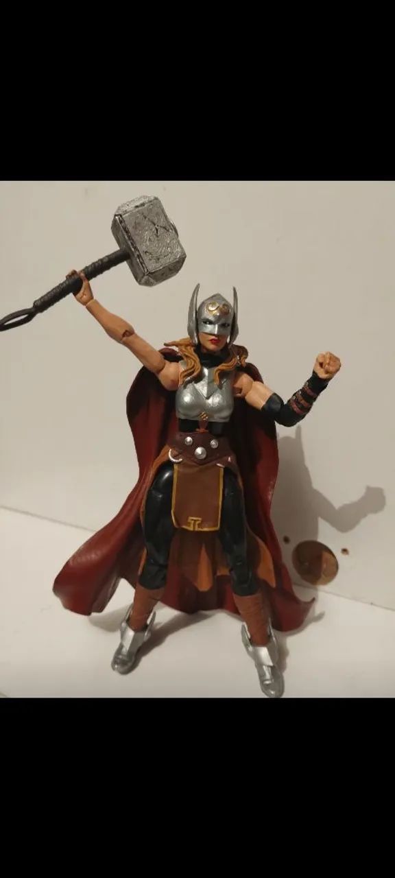 Lady Thor Marvel legends 