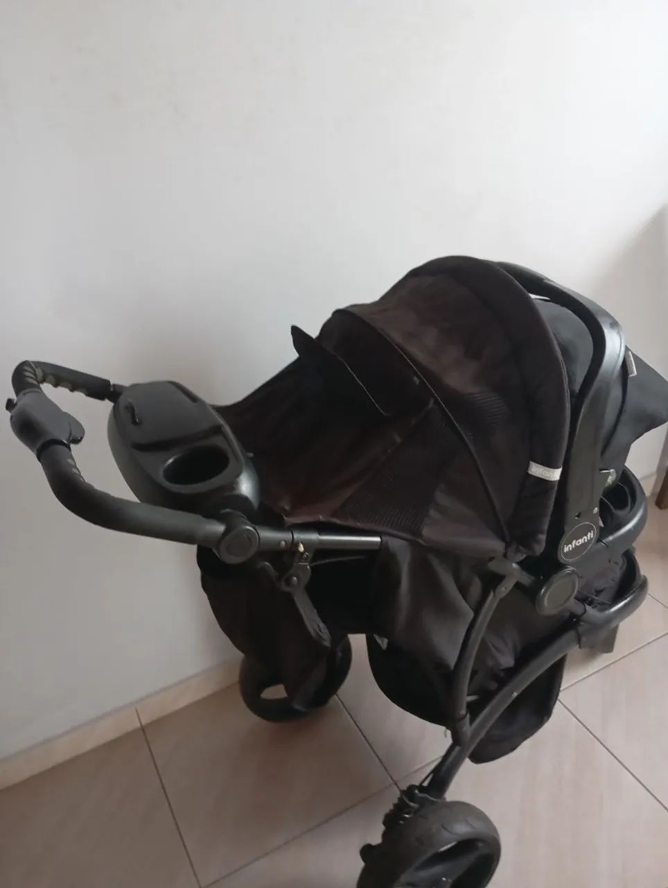Carrinho de bebê Infanti  - Foto 5
