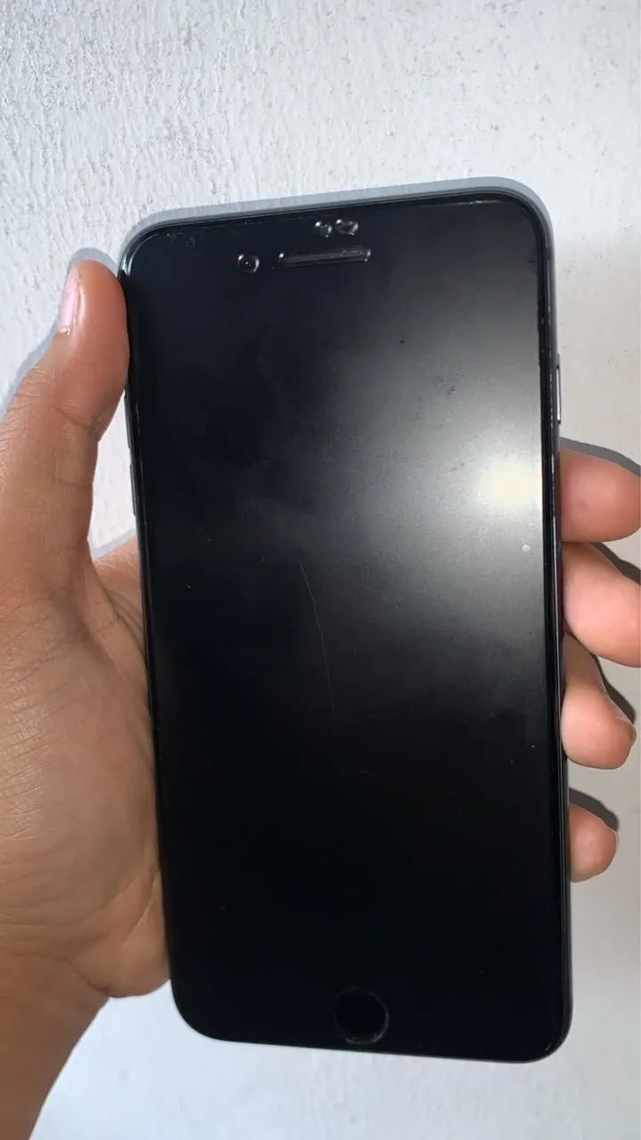 Vende-se, iphone 8 plus em perfeito estado.