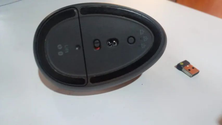 Mouse Sem Fio Logitech Lift - Usado - Foto 3