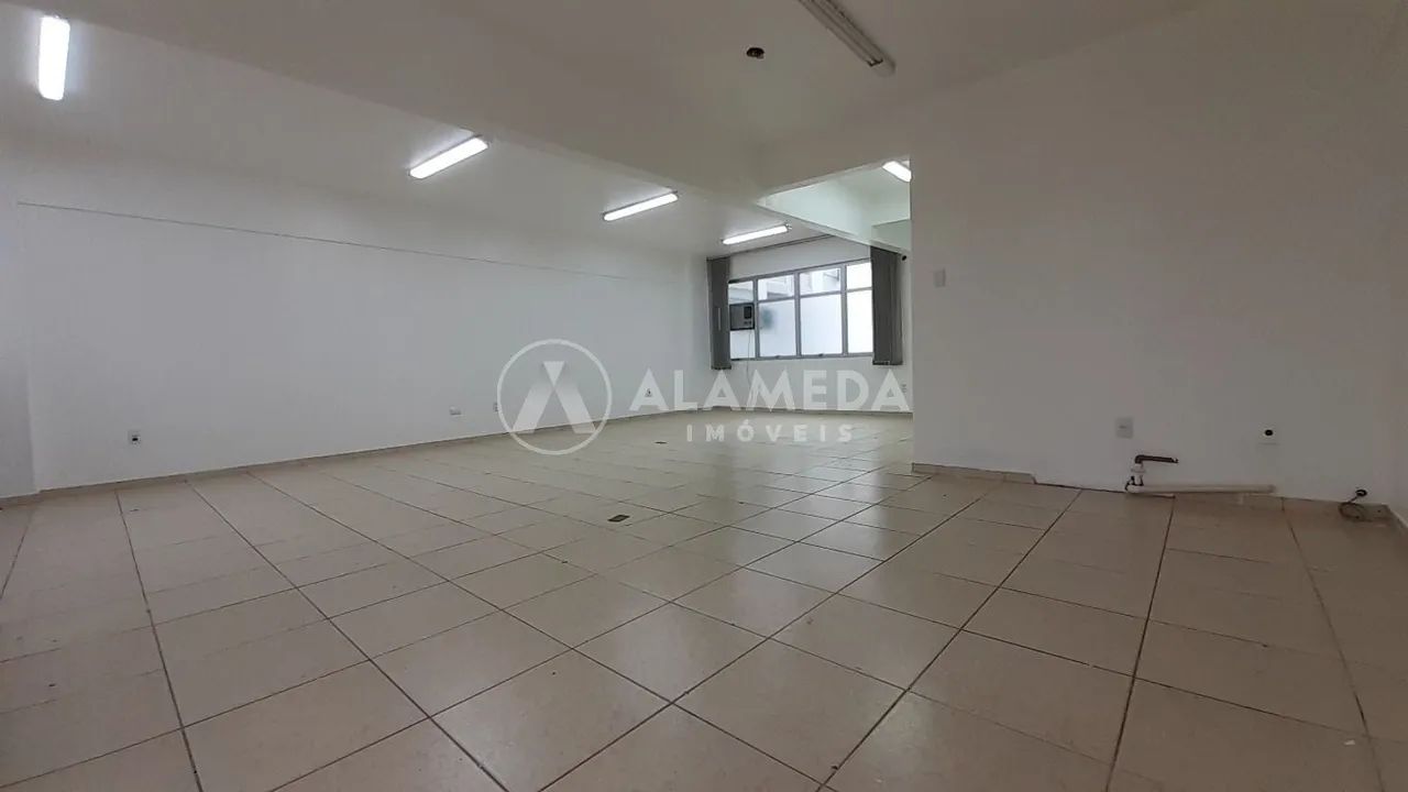 SALA COMERCIAL A VENDA NO BAIRRO CENTRO!