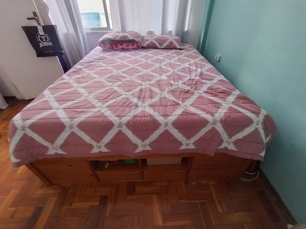 Cama Queen Madeira maciça amêndoa  - Foto 3