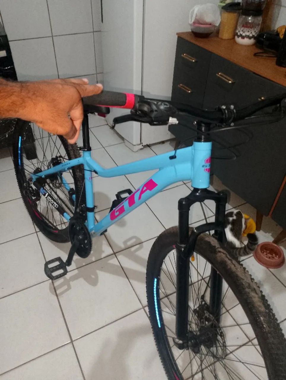 Vende-se bicicleta GTA Aro 29  - Foto 5