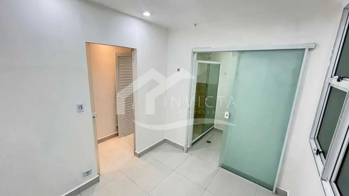 MARAVILHOSA SALA COMERCIAL NO CORAÇÃO DE COPACABANA