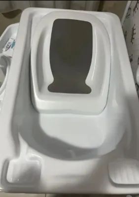BANHEIRA COM TROCADOR - Foto 4