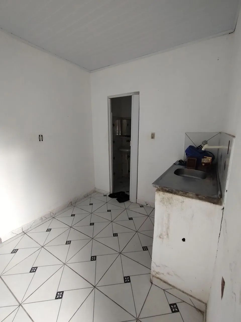 Vende-se Casa *VALOR A NEGOCIAR* - Foto 5