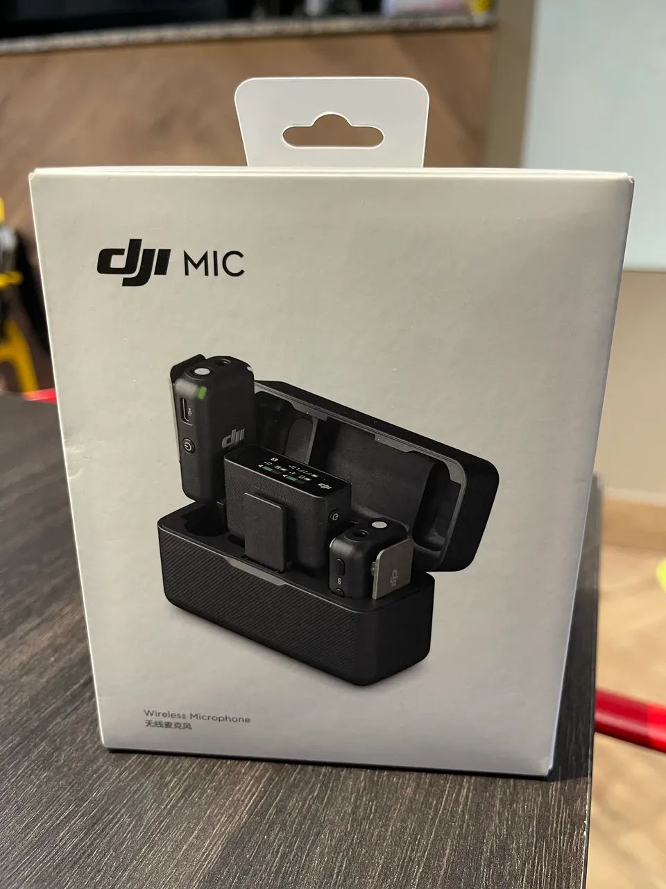Microfone DJI Mic 2 Canais Sem Fio até 250m - DJI108 - Microfones