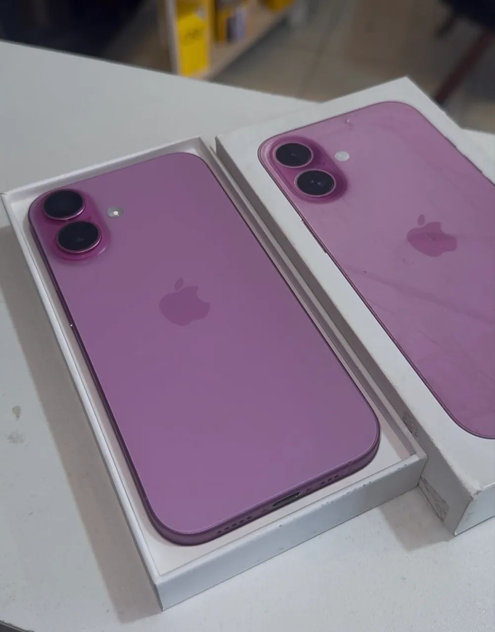 iPhone 16 