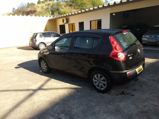 Fiat palio atractiv 1.4 - Foto 5