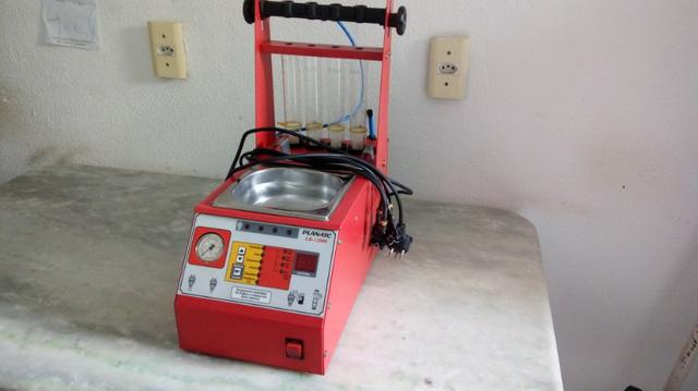 Ferramentas para oficina -Torquímetro, Teste de Bateria e Máquina de Limpeza de Bicos