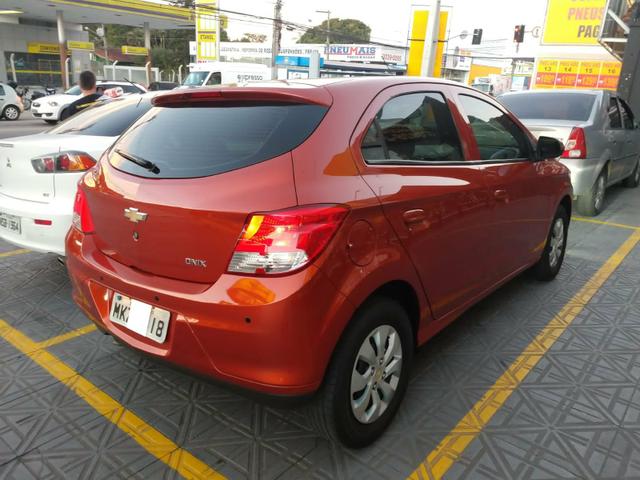 GM Onix Lt 1.0 impecável raridade - Foto 6