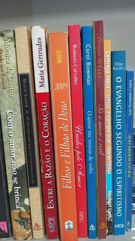 Livros da Zibia Gasparetto e outros - Foto 6