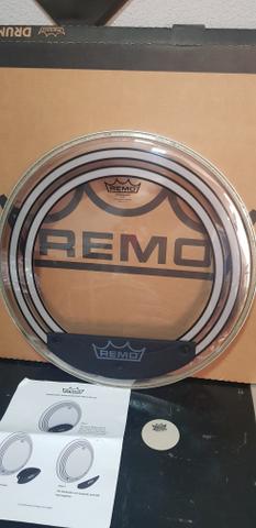 Pele Bumbo Remo Powersonic 18"