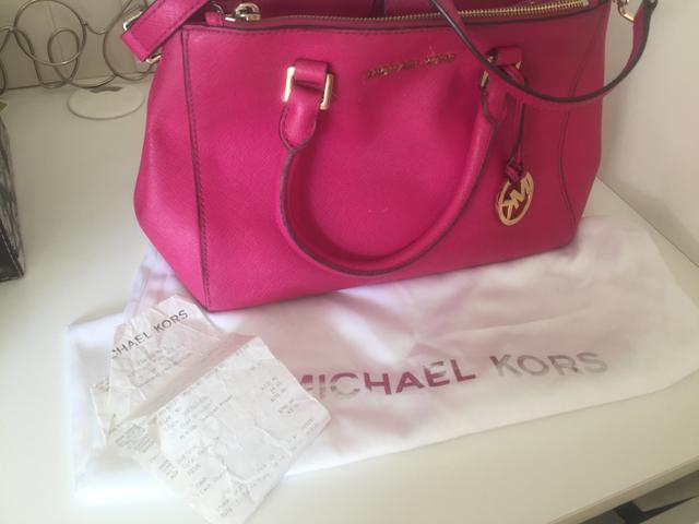Bolsa Michael Kors 400,00 vender hoje! - Foto 3