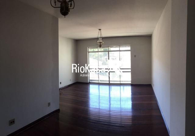Apartamento - TIJUCA - R$ 2.000,00