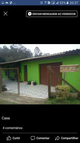 Vende-se casa