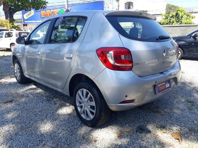 Renault Sandero - Foto 6