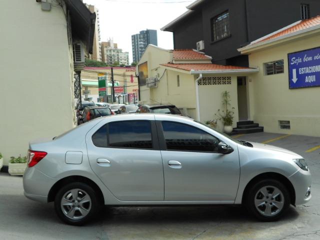 Renault Logan 1.6 Dynamique Automático Flex - Foto 15