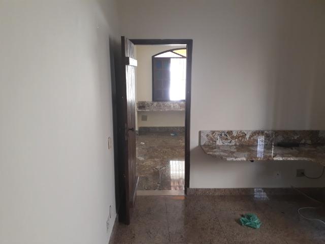 Alexsander Sá Imóveis - Casa duplex em Jardim Camburi p/ fins comerciais - Foto 14