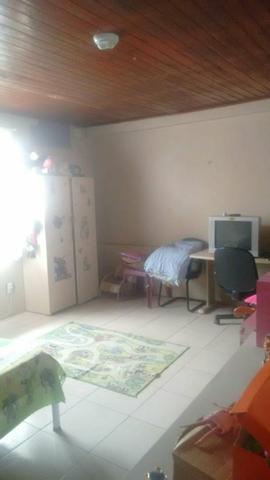 Casa com pátio grande - Foto 10