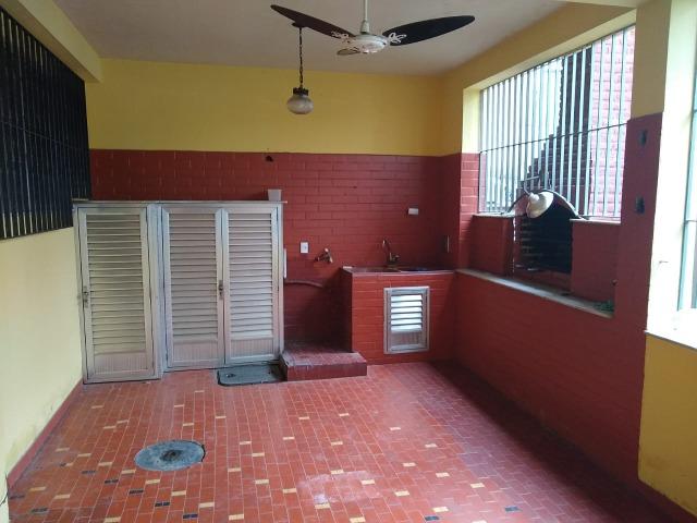 Excelente casa no centro de Realengo na rua professor Carlos Venceslau - Foto 13