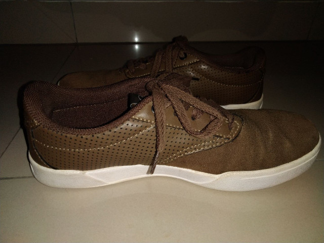 tênis oakley momentum 2