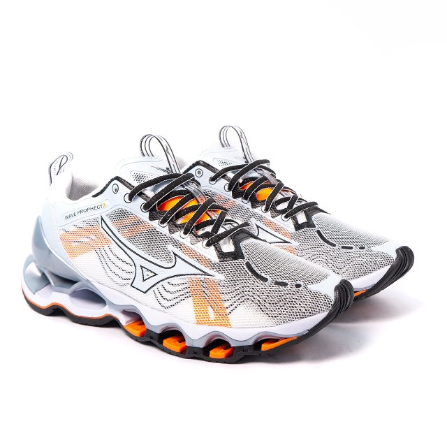 mizuno laranja e verde