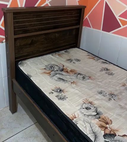 Cama de solteiro de madeira + 2 colchões  R$300,00 - Foto 6