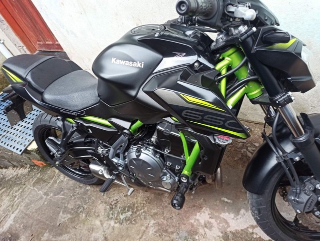 Apenas Vendo Kawasaki Z650