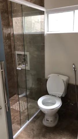 Linda casa com piscina - Foto 4