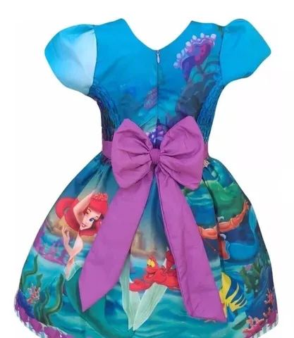 VESTIDO ARIEL LUXO - SEMINOVO - 6/8 ANOS - Foto 2