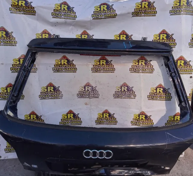 Tampa Traseira Audi A3