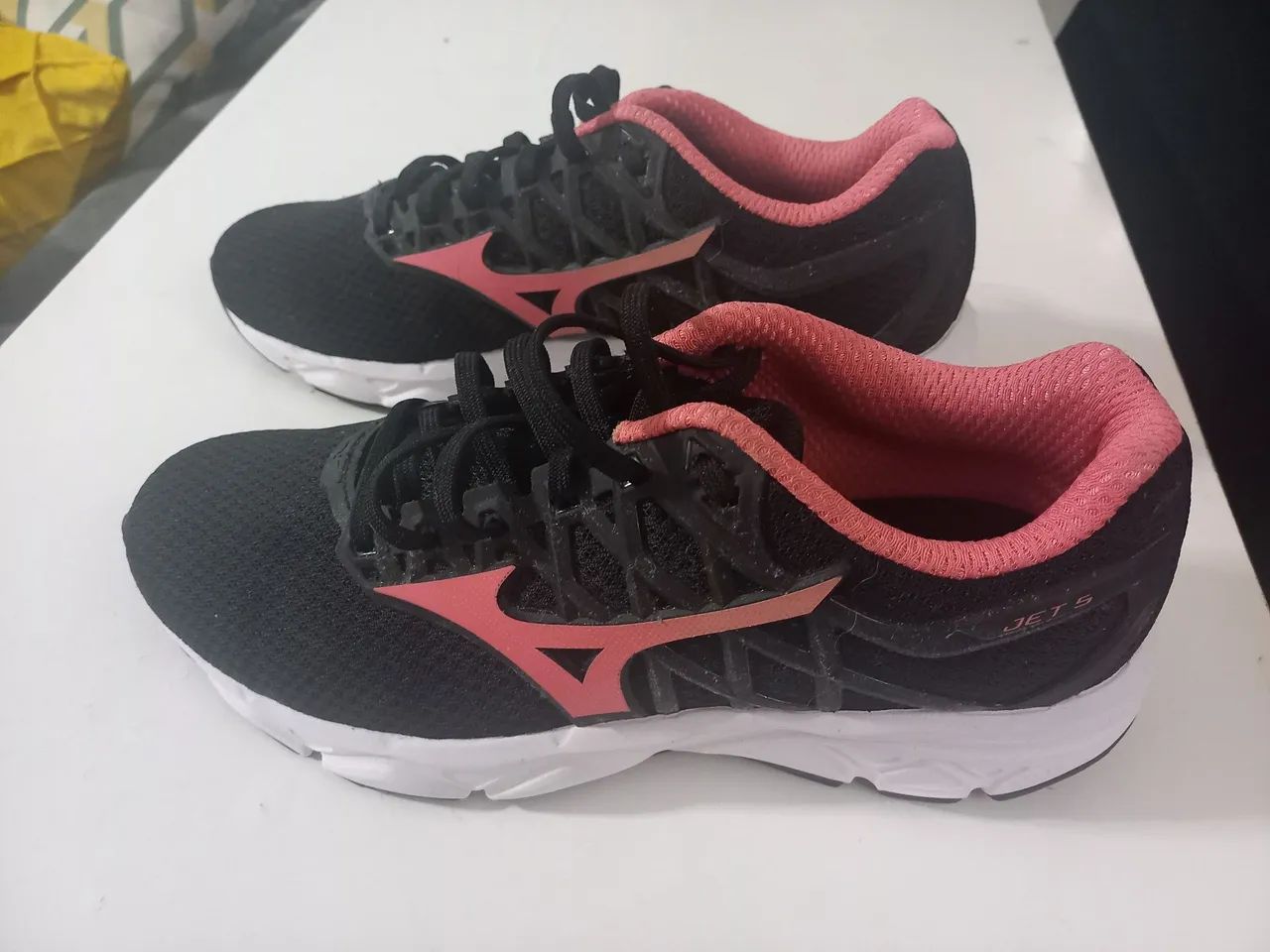 Tenis Mizuno 38 NOVO 