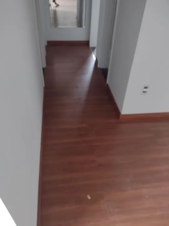 Piso Laminado é Vinílico instalação  - Foto 4