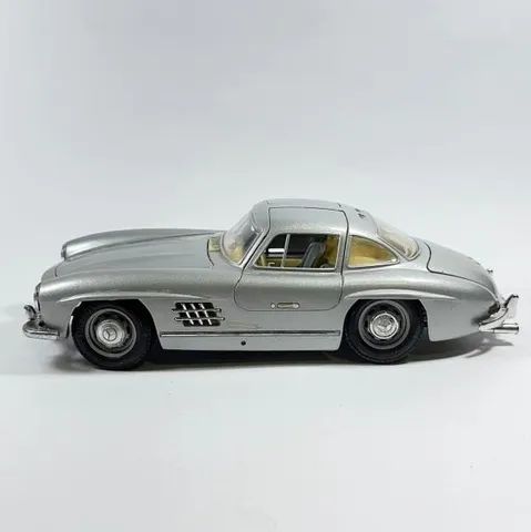 Miniatura Mercedes-benz 300sl Bburago 1/18 - Foto 4